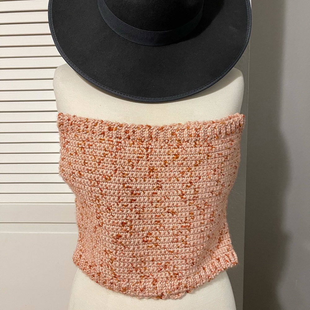 Handmade tub top